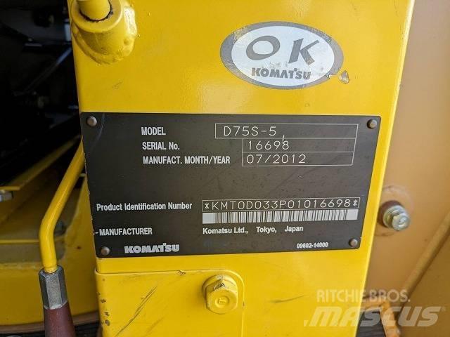 Komatsu D 75 S-5 Ładowarki gąsienicowe