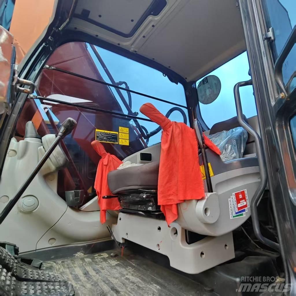 Hitachi ZX 210 Koparki gąsienicowe