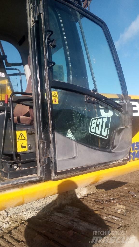JCB JS 220 LC Koparki gąsienicowe
