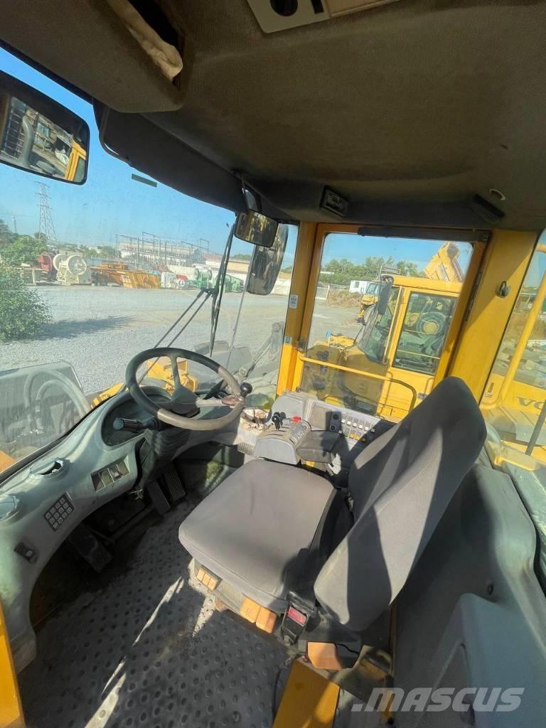 Volvo L 180 E Ładowarki kołowe