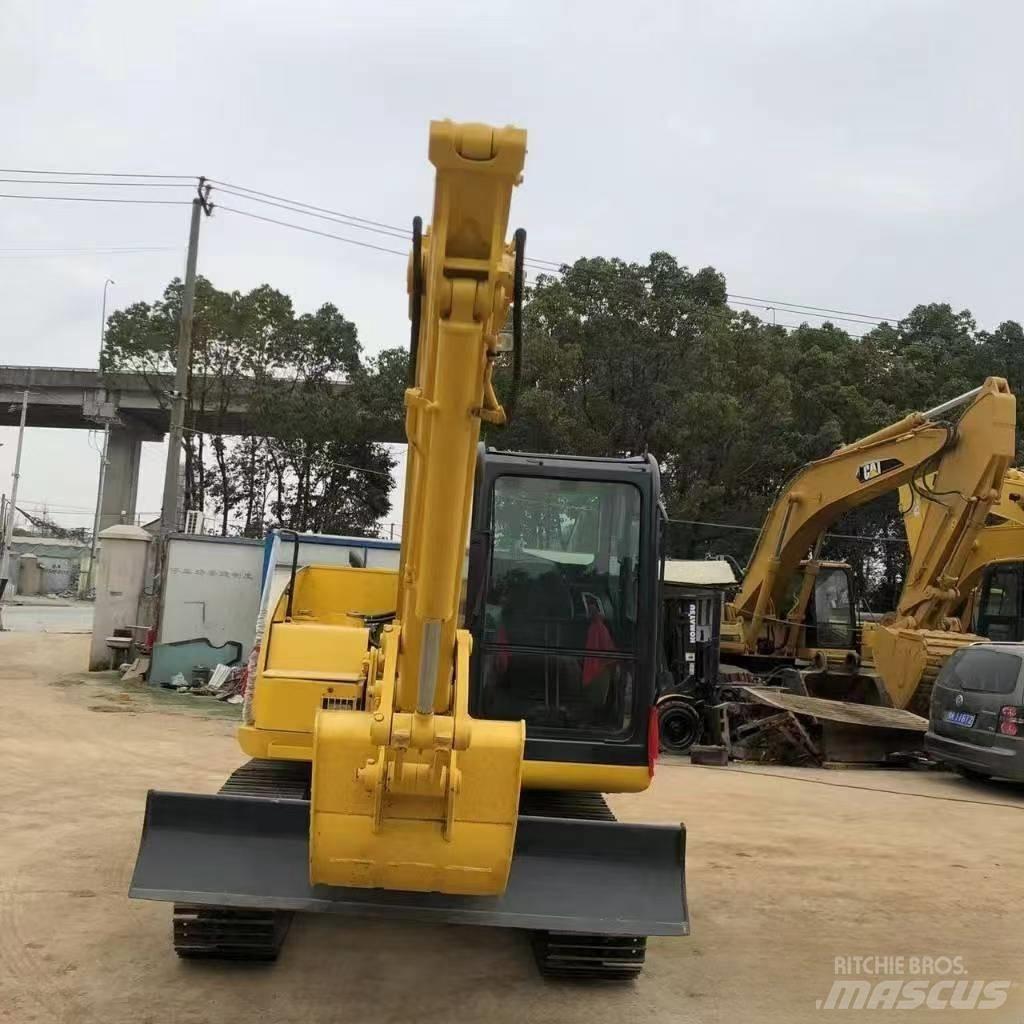 Komatsu PC 60 Koparki gąsienicowe