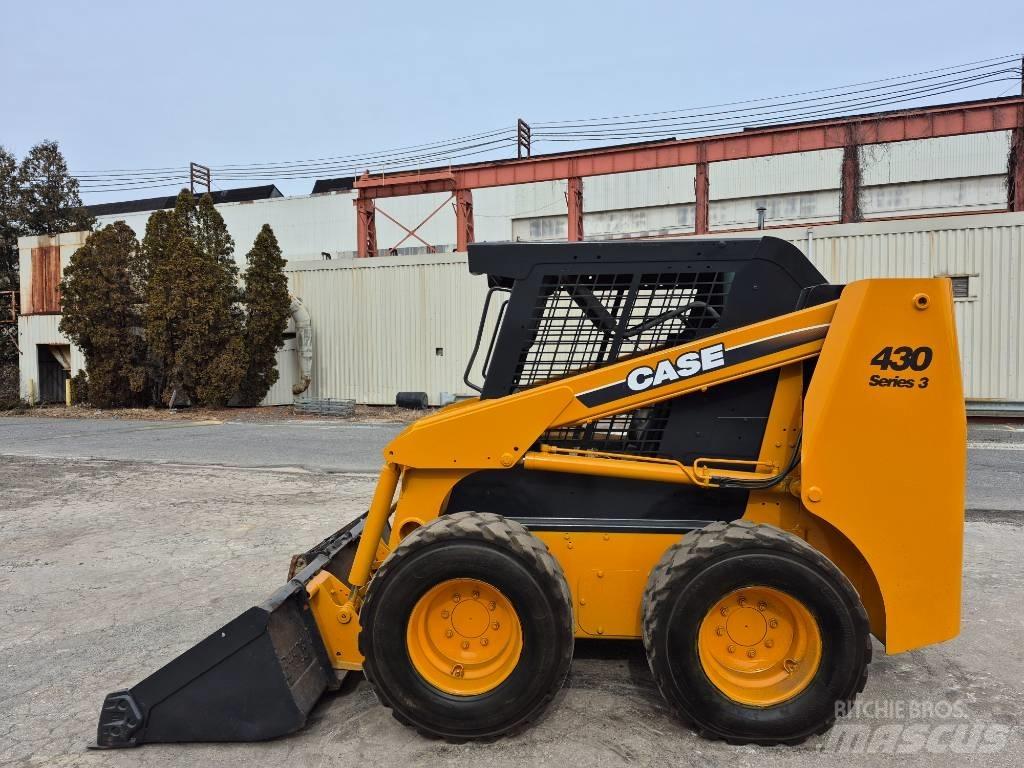 CASE 430 Ładowarki burtowe
