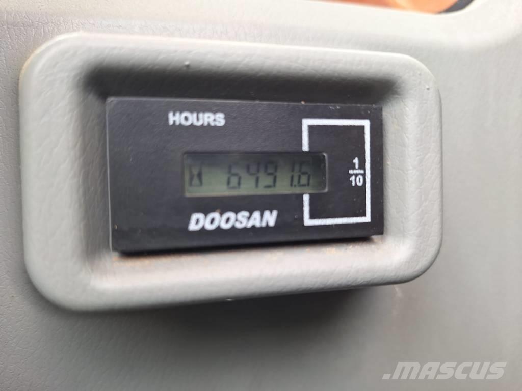 Doosan DX140LCR-5 Koparki gąsienicowe