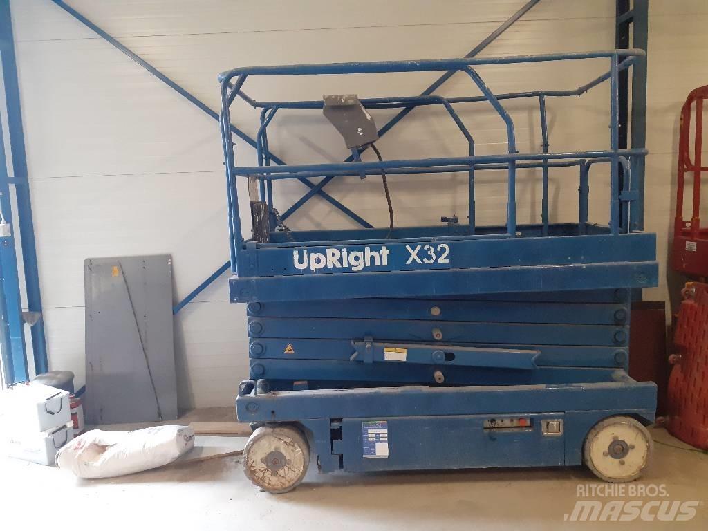 UpRight X 32 Podnośniki nożycowe