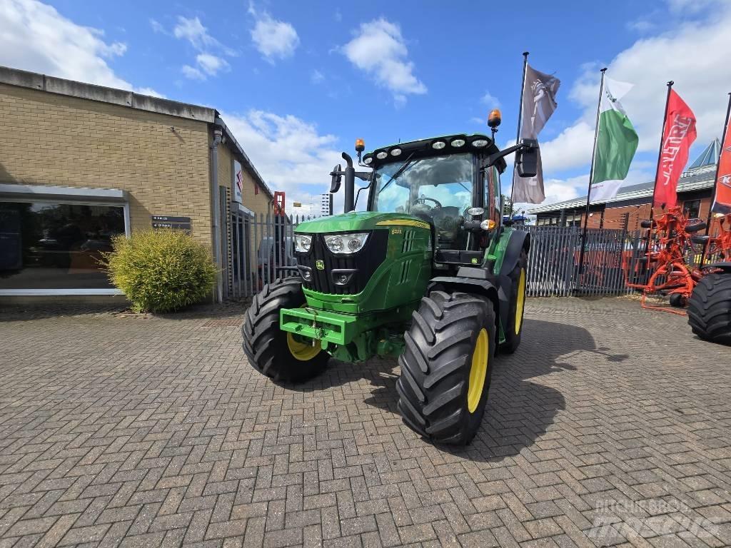 John Deere 6120 R Ciągniki rolnicze