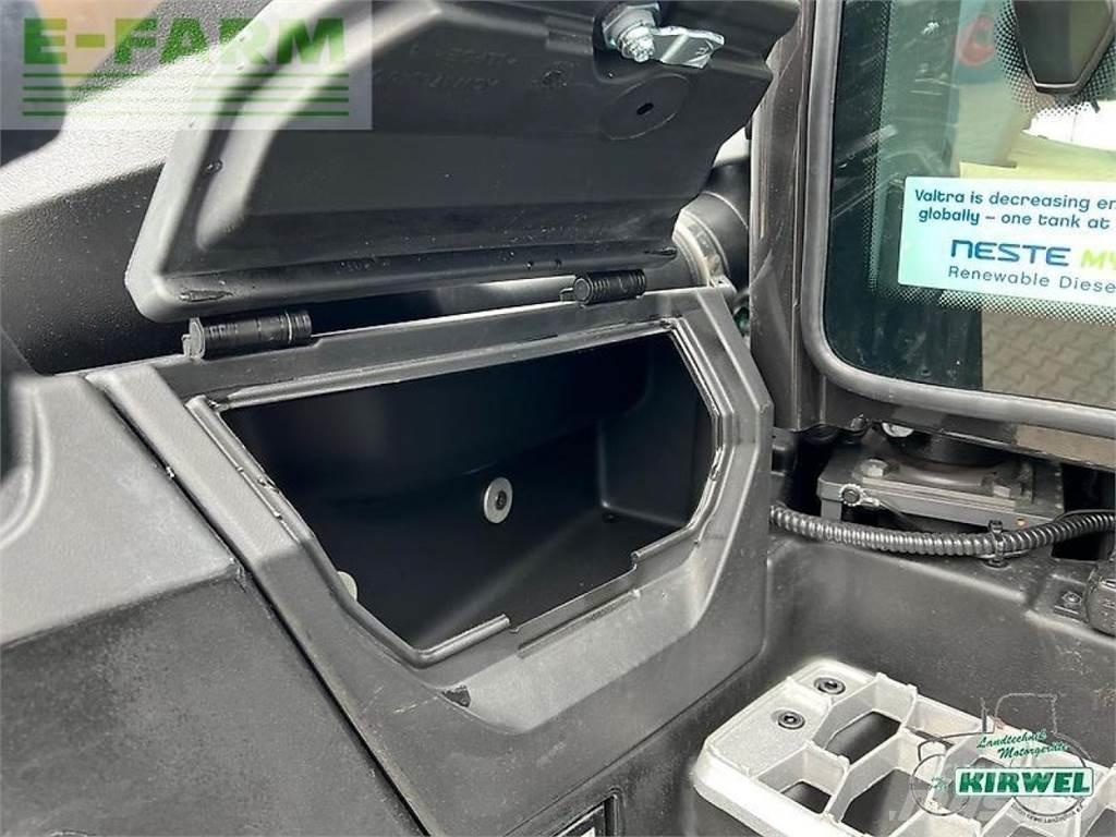 Valtra q 285 Ciągniki rolnicze