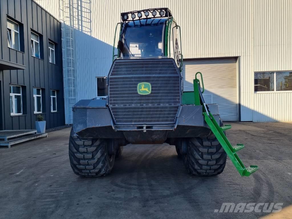John Deere 1010 G Forwardery