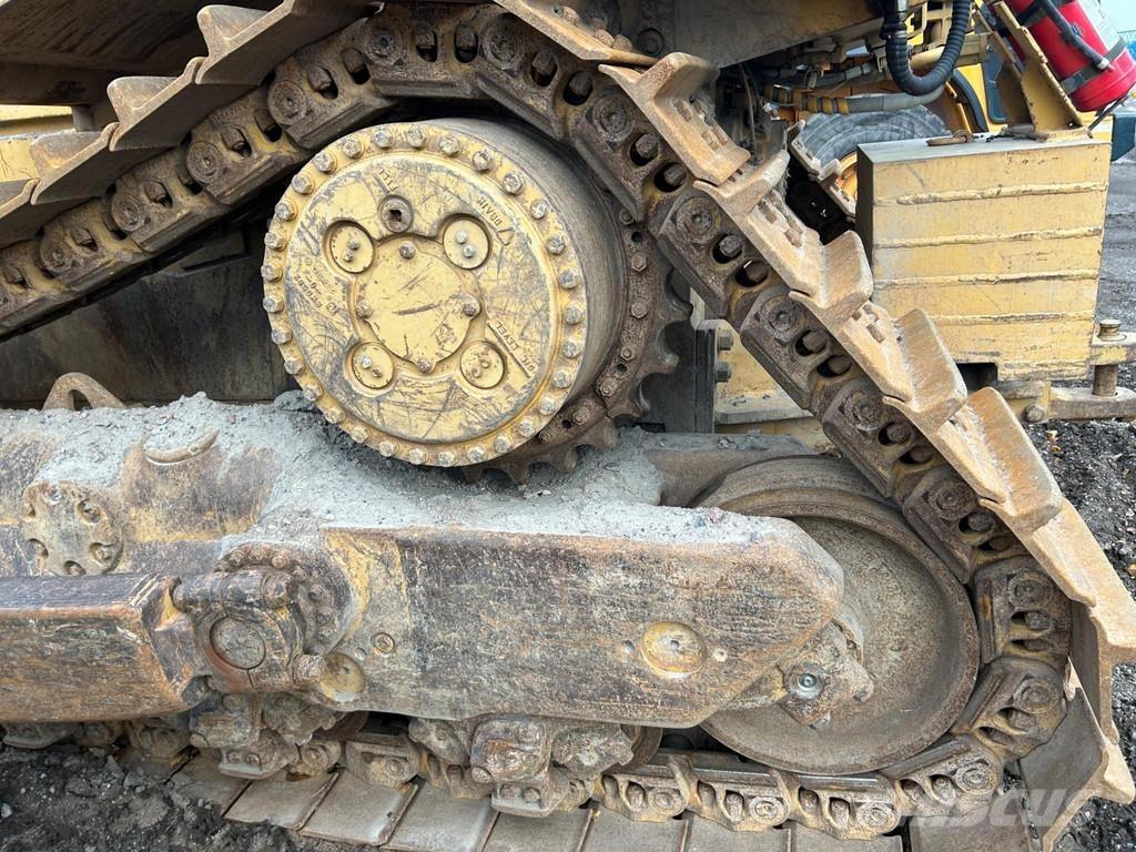 CAT D8 N Spycharki gąsienicowe