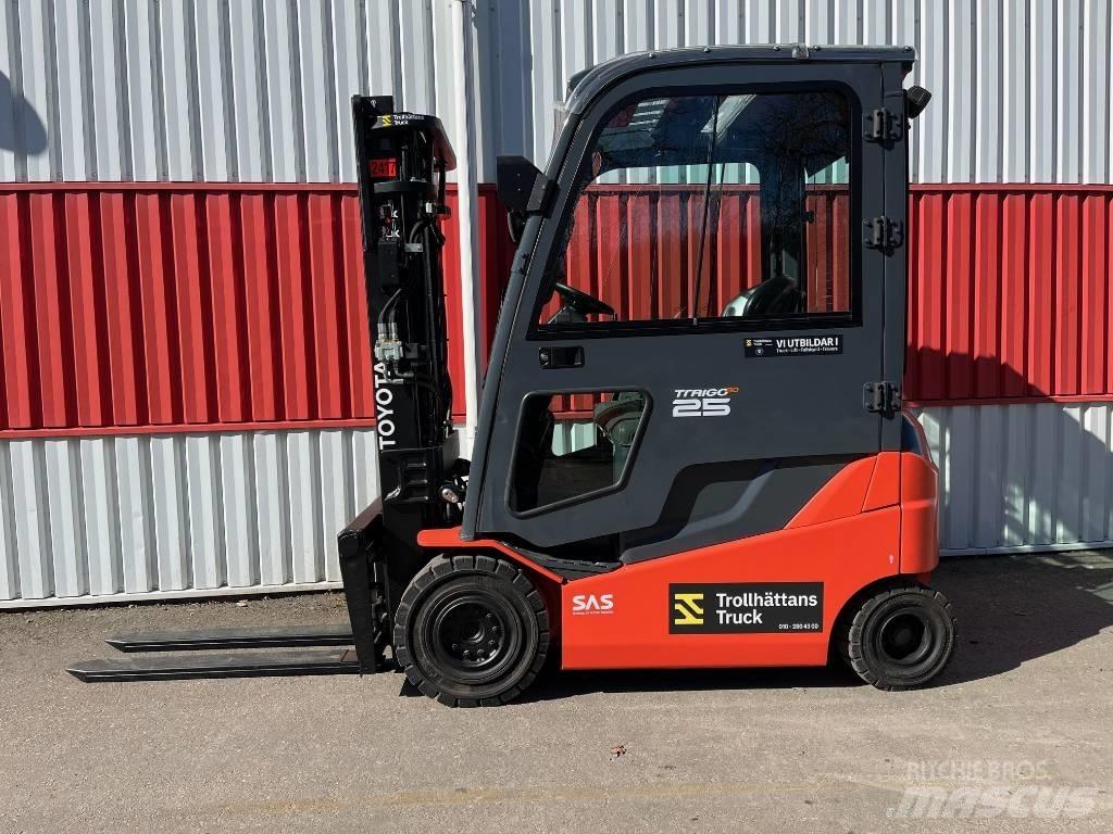 Toyota 8 FBMKT 25 Wózki elektryczne