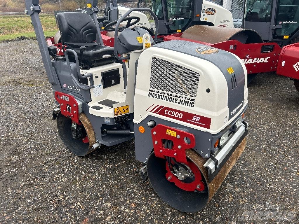 Dynapac CC 900 Walce dwubębnowe