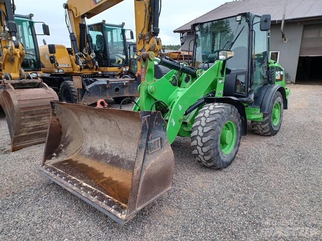 CAT 906M Ładowarki kołowe