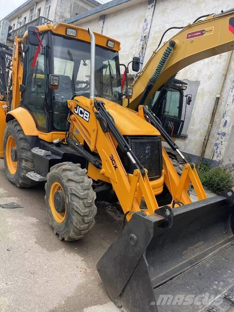 JCB 3CX Koparko-ładowarki