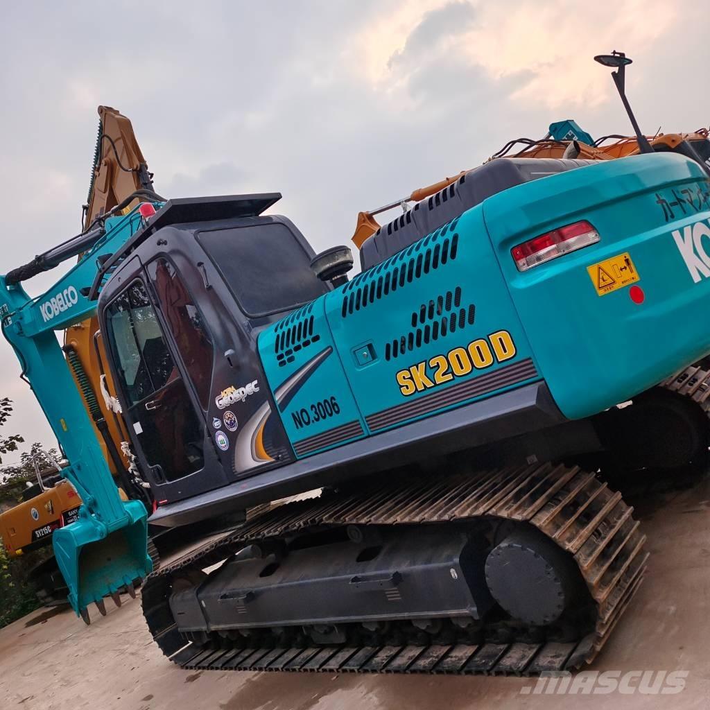 Kobelco SK 200 Koparki gąsienicowe