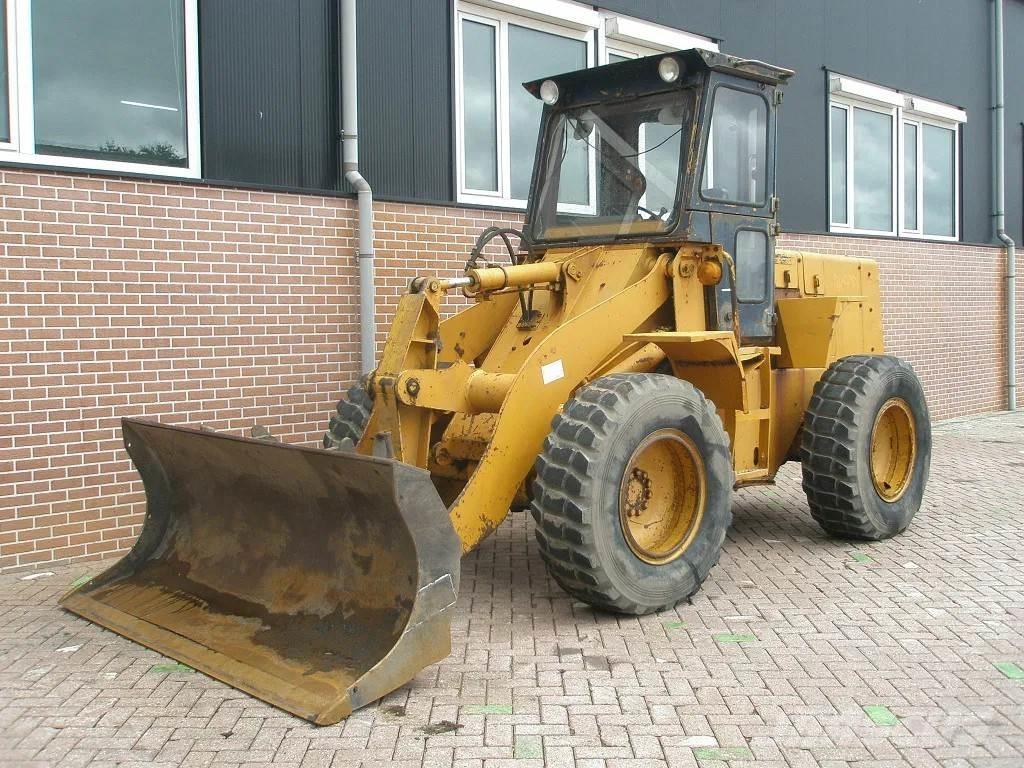 Komatsu W40-2 Ładowarki kołowe