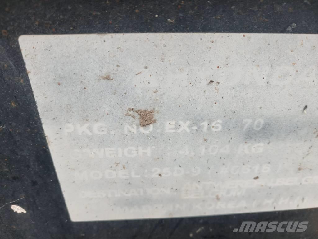 Hyundai 25 D-9 Wózki Diesla