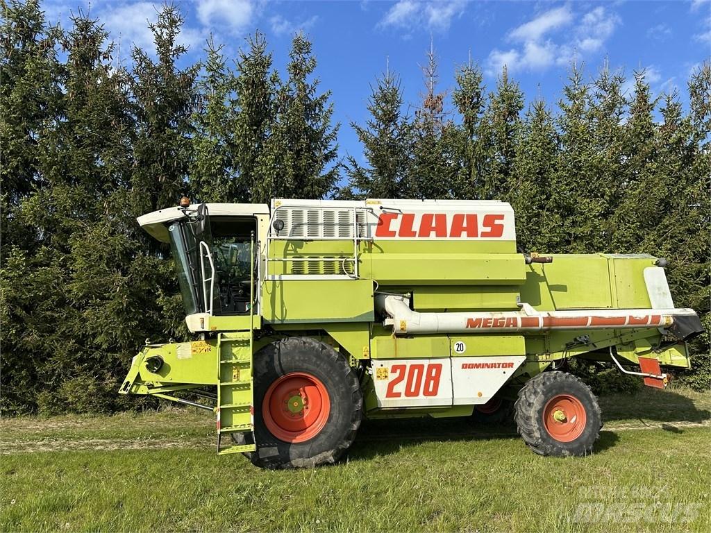 CLAAS Mega 208 Kombajny zbożowe