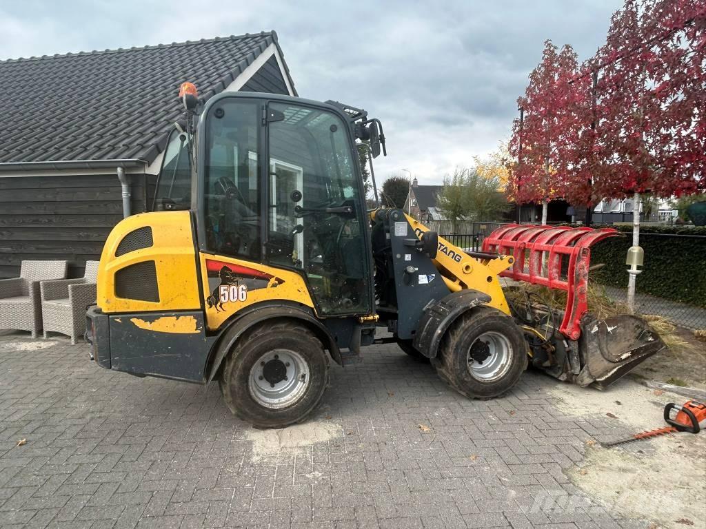 Mustang AL 506 Cab Ładowarki wielofunkcyjne