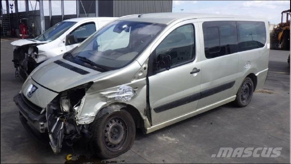 Peugeot Expert 3 Samochody dostawcze ze skrzynią zamkniętą