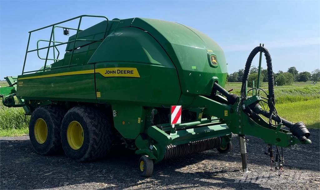 John Deere L624 Prasy kostkujące