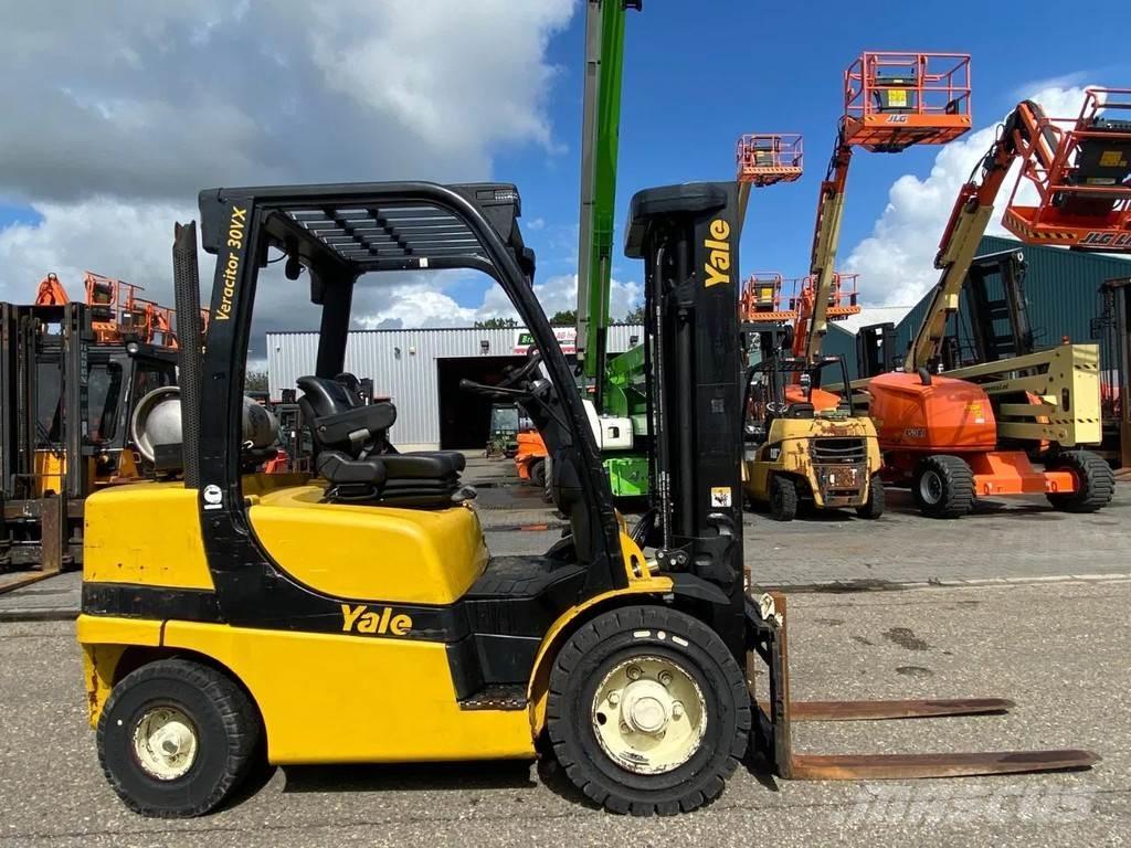 Yale GLP30VXE195 Wózki LPG