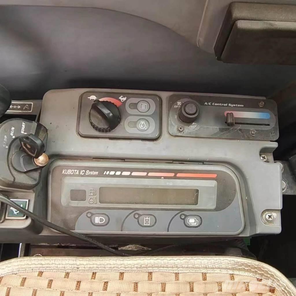 Kubota KX 183 Koparki gąsienicowe