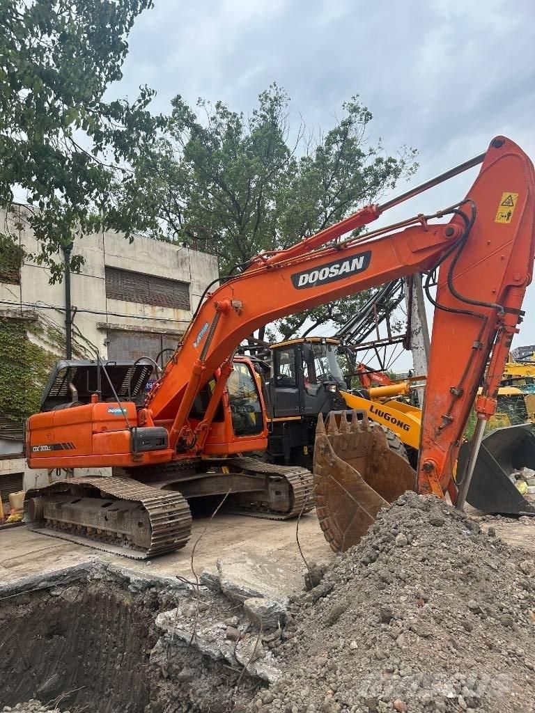 Doosan DX300 Koparki gąsienicowe