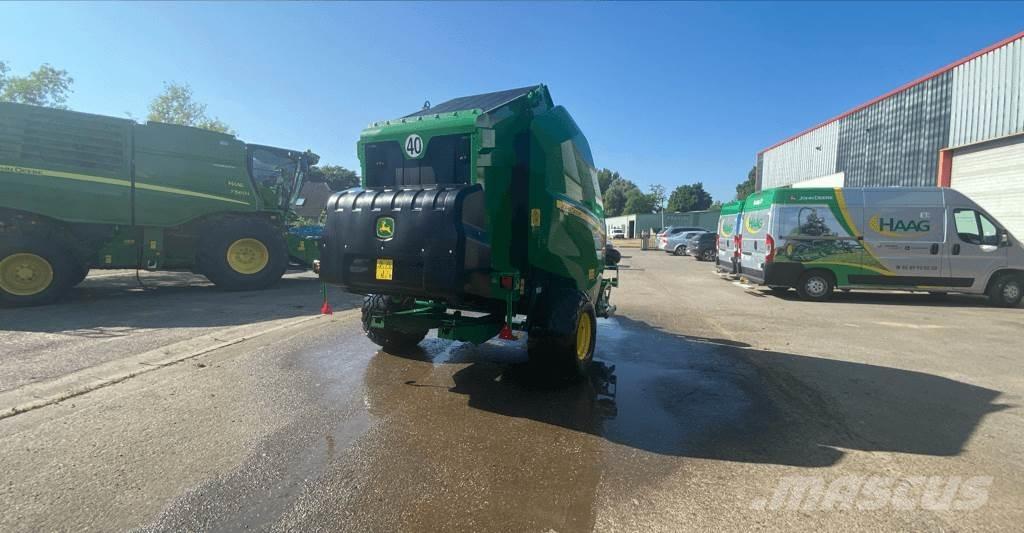 John Deere V461M Prasy zwijające