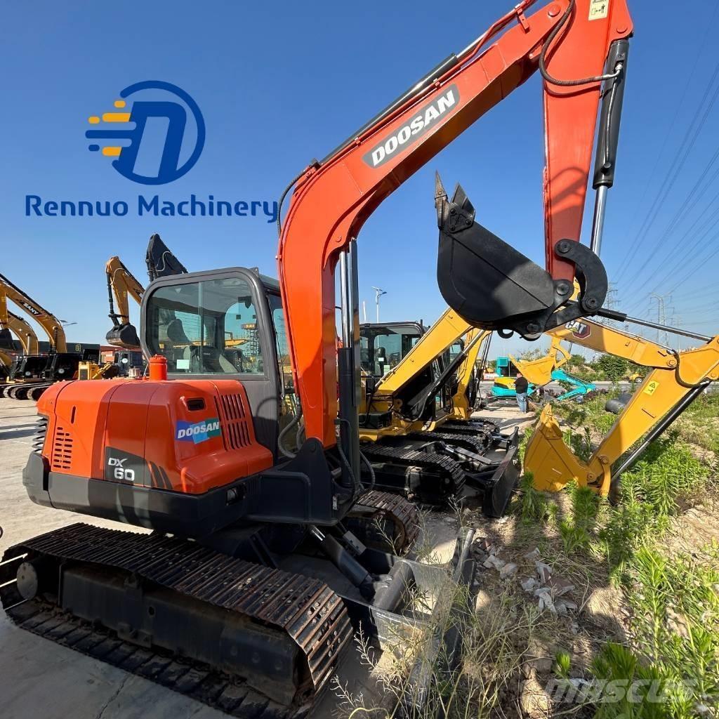 Doosan DX 60 Koparki gąsienicowe