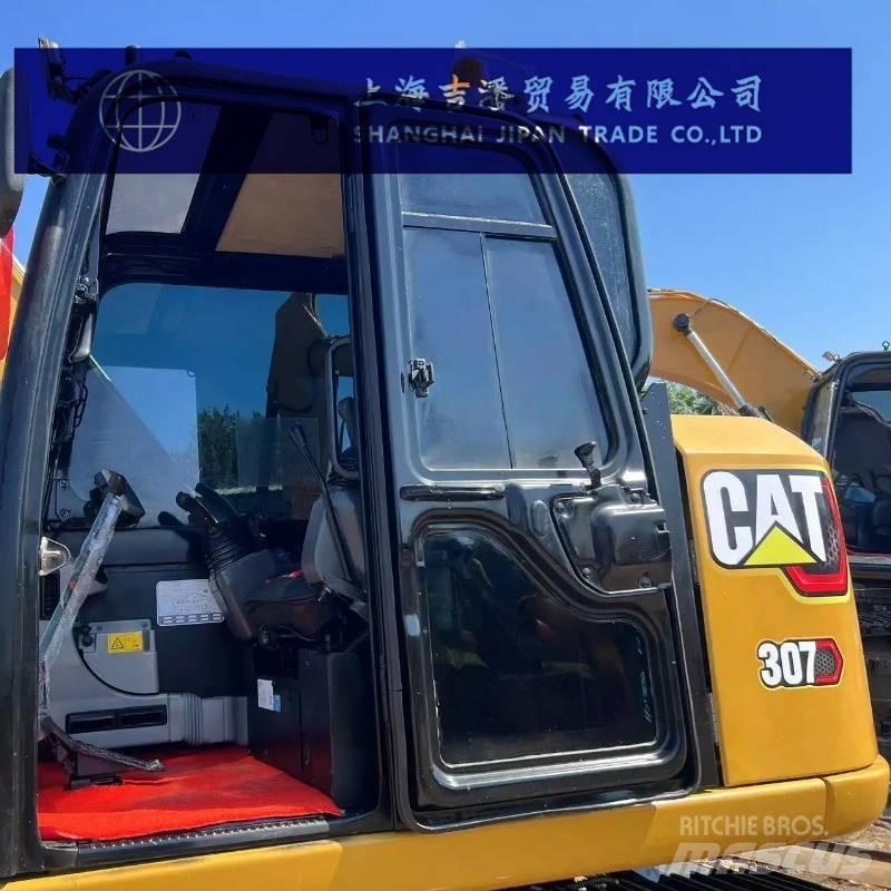 CAT 307 Minikoparki