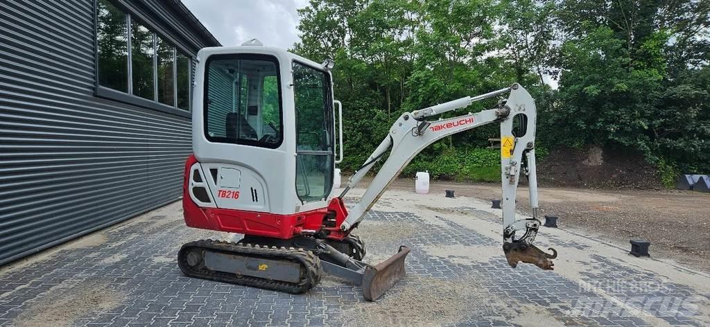 Takeuchi TB216 Minikoparki