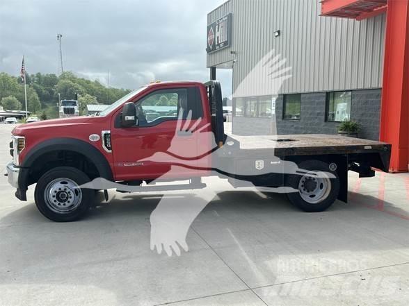 Ford F550 SD Ciężarówki typu Platforma / Skrzynia
