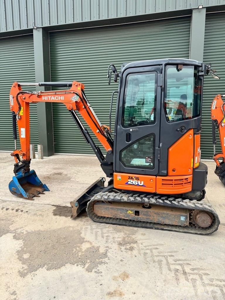 Hitachi ZX 26 U-6 CR Minikoparki