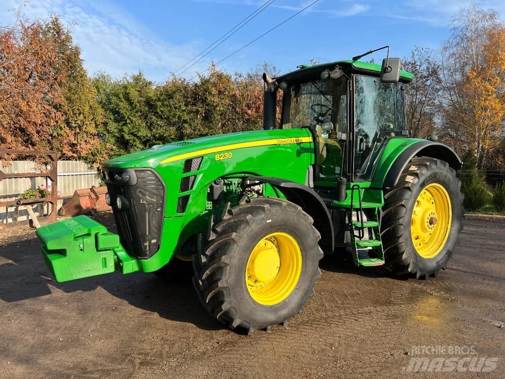 John Deere 8230 Ciągniki rolnicze