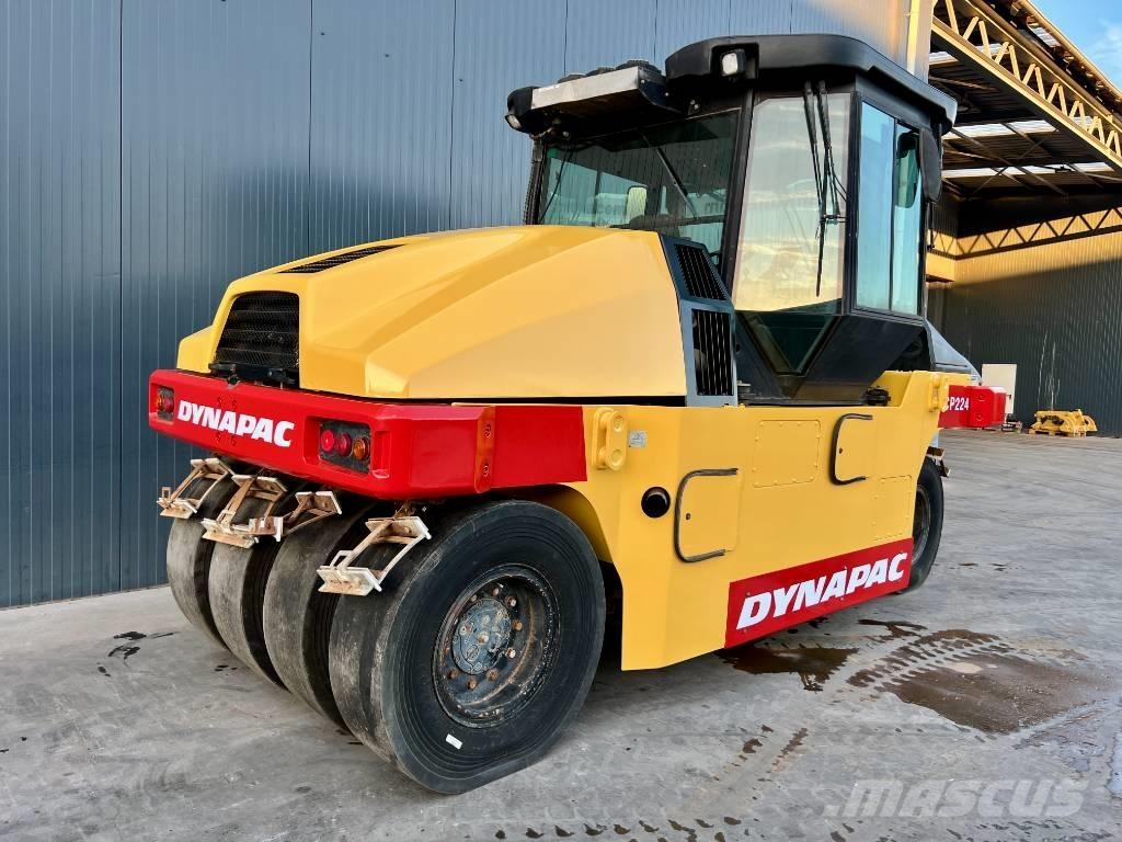 Dynapac CP224 Walce ogumione