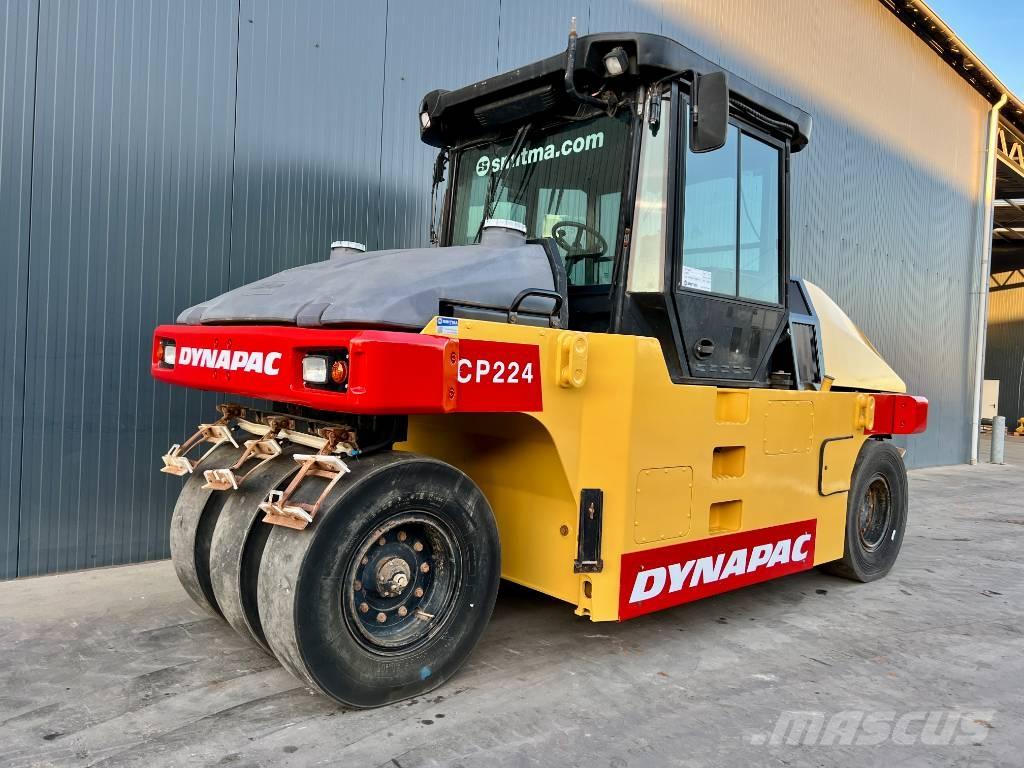 Dynapac CP224 Walce ogumione
