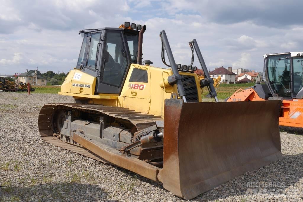 New Holland D 180 Spycharki gąsienicowe