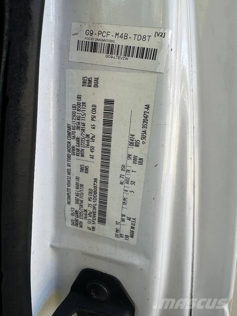 Ford e350 Busy / Vany