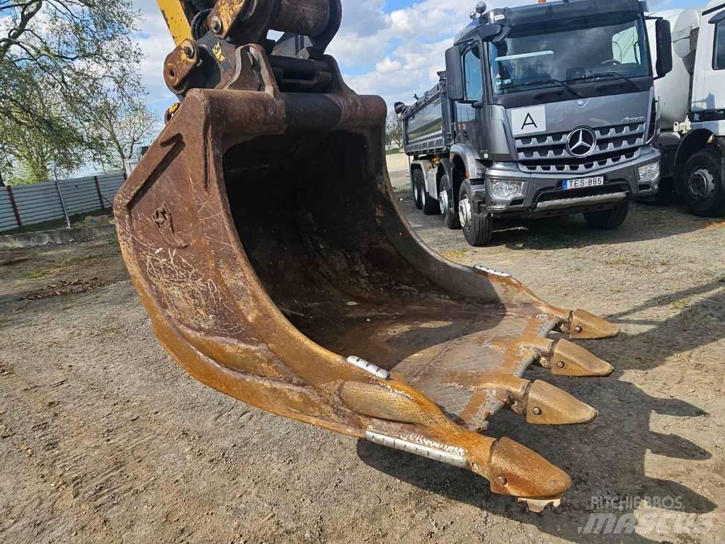CAT 326 F L Koparki gąsienicowe