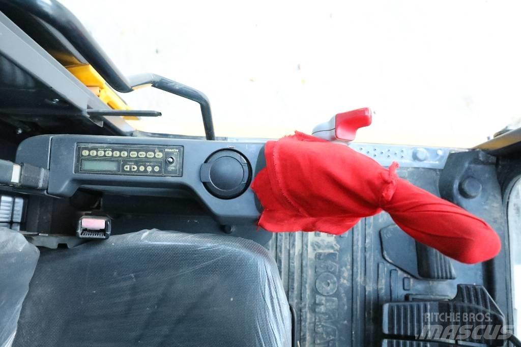 Komatsu PC 210 LC-8 Koparki gąsienicowe