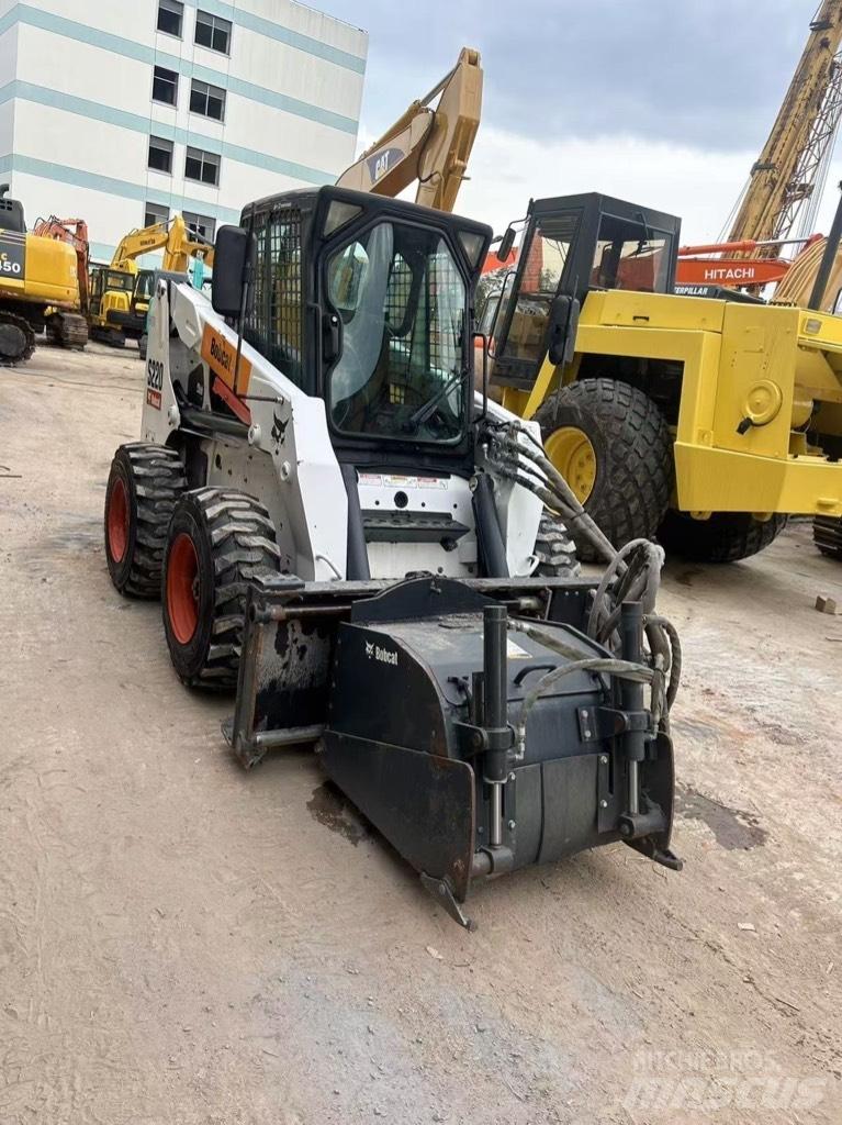 Bobcat S 220 Ładowarki burtowe