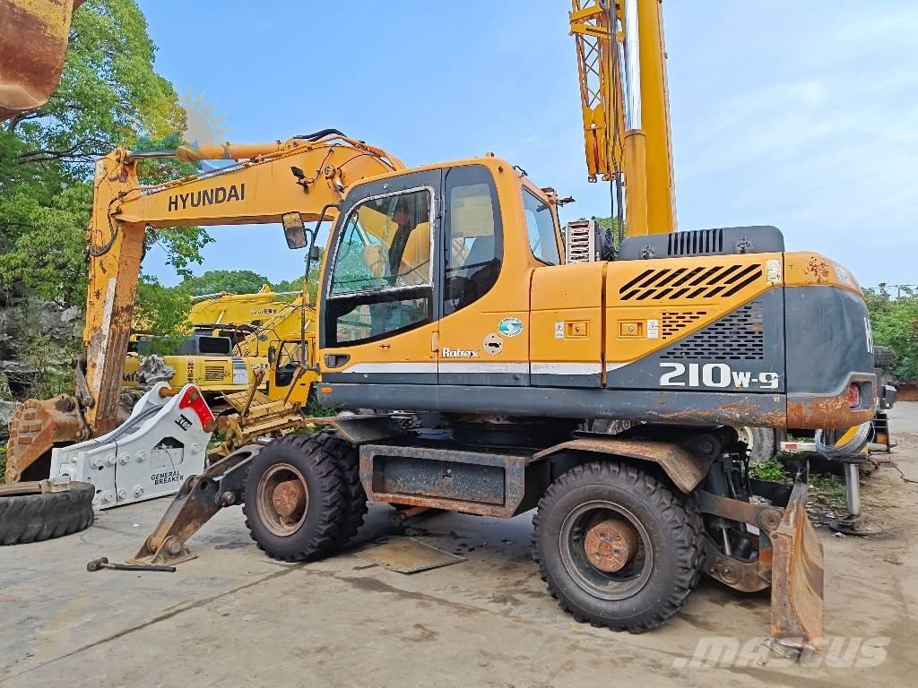Hyundai Robex 210W-9 Koparki kołowe