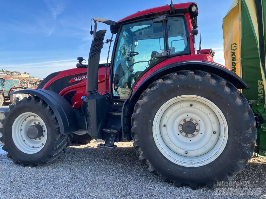 Valtra T234 V Ciągniki rolnicze