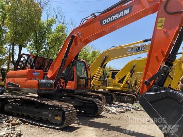 Doosan DX 225 LC Koparki gąsienicowe