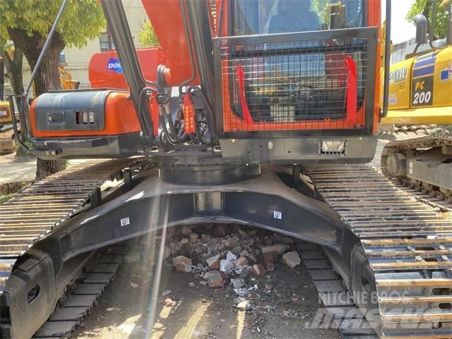 Doosan DX 225 LC Koparki gąsienicowe