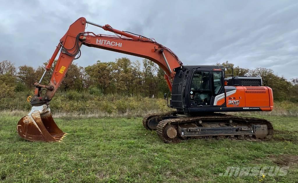 Hitachi ZX 300 LC-7 Koparki gąsienicowe