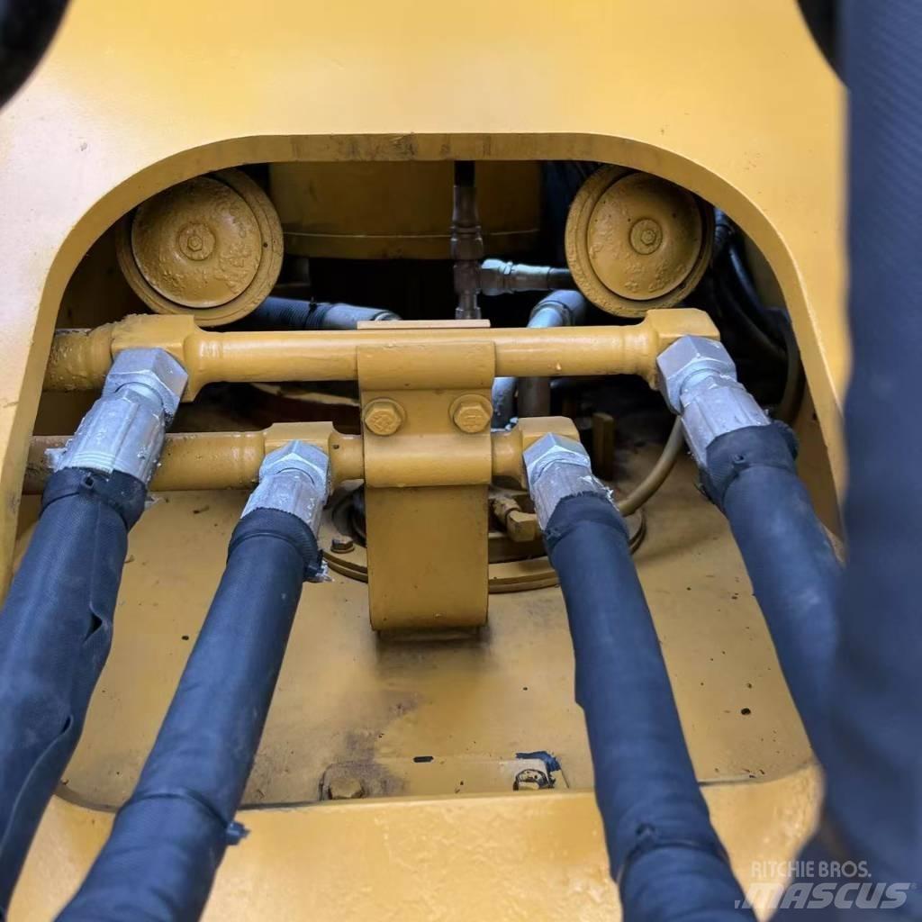 CAT 320D2 Midikoparki  7t - 12t