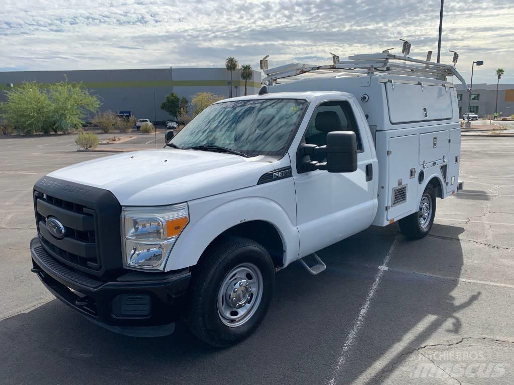 Ford F 350 Pick-upy / Pojazdy z otwieranymi burtami