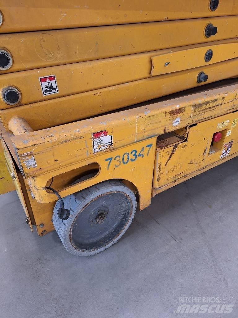 Haulotte Compact 12 Podnośniki nożycowe