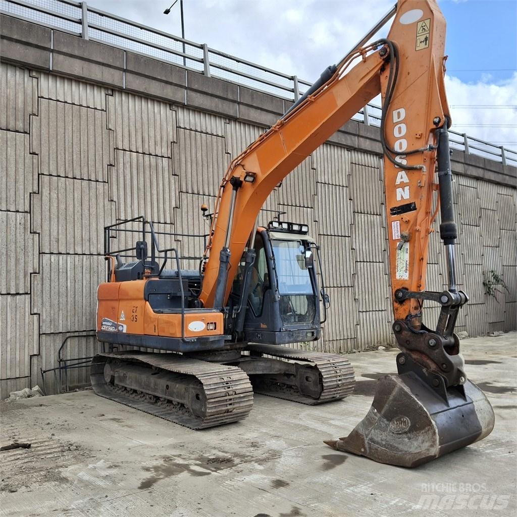 Doosan DX 140 LC Koparki gąsienicowe