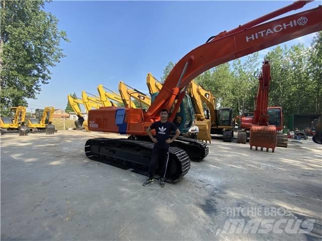 Hitachi EX 200 Koparki gąsienicowe
